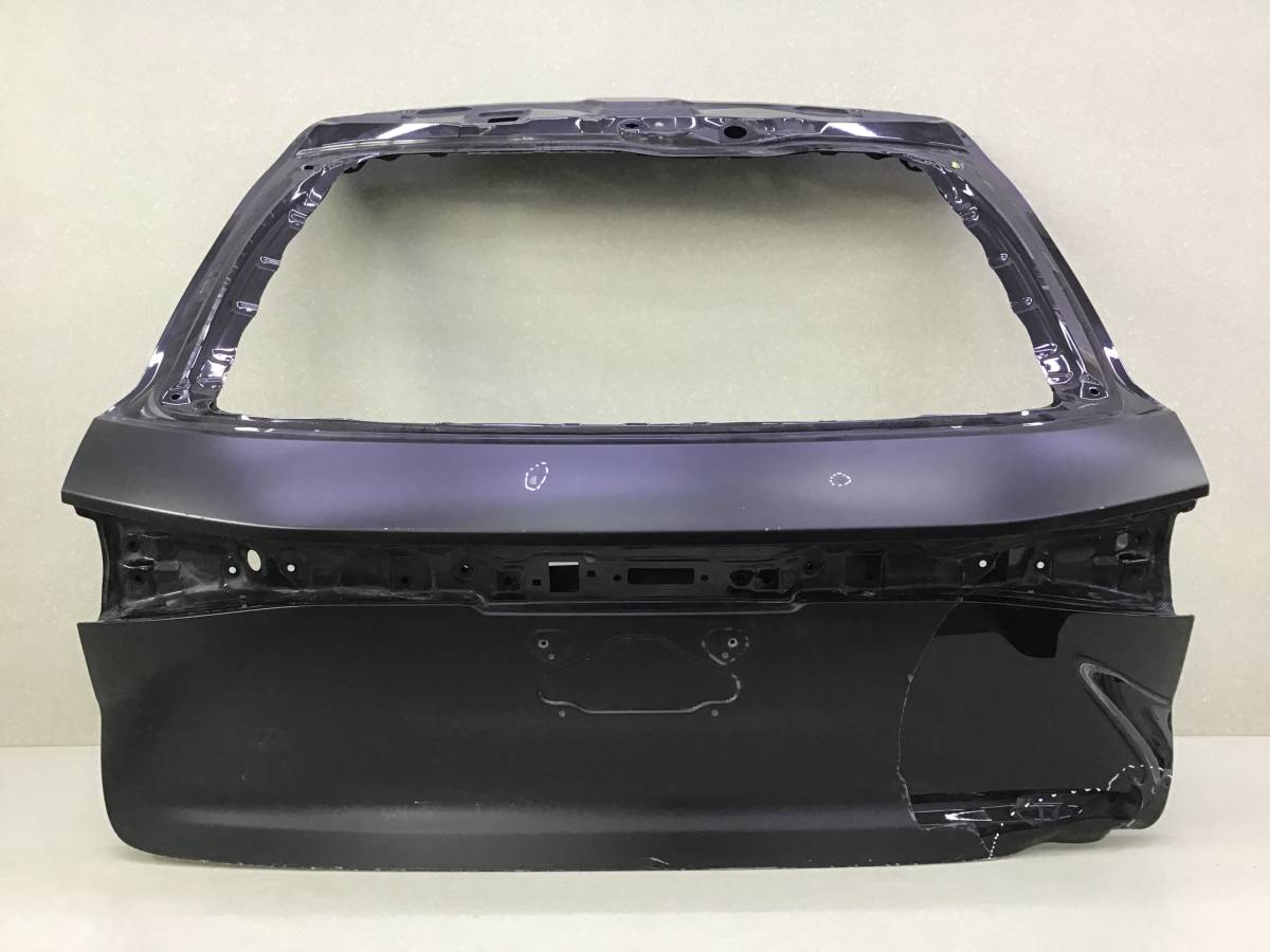 Дверь багажника Lexus RX500h (ALH10) Дверь багажника Lexus RX500h (ALH10)