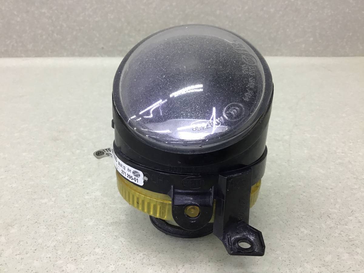 Фара противотуманная левая Volkswagen Golf 5 (1K) 2003-2009