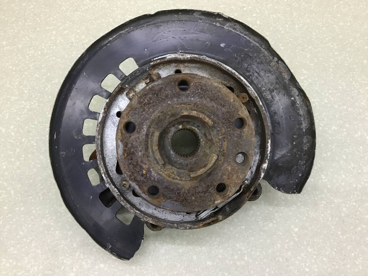 Кулак поворотный задний левый Volkswagen Touareg (7L) 2002-2010