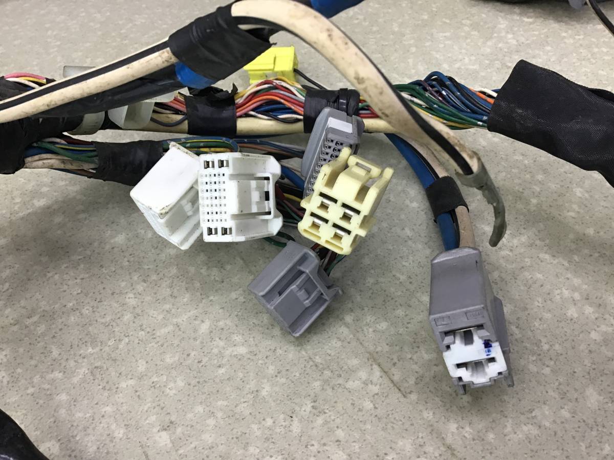 Проводка двс Toyota Corolla (ZZE150) 2006-2013 Проводка двс Toyota Corolla (ZZE150) 2006-2013