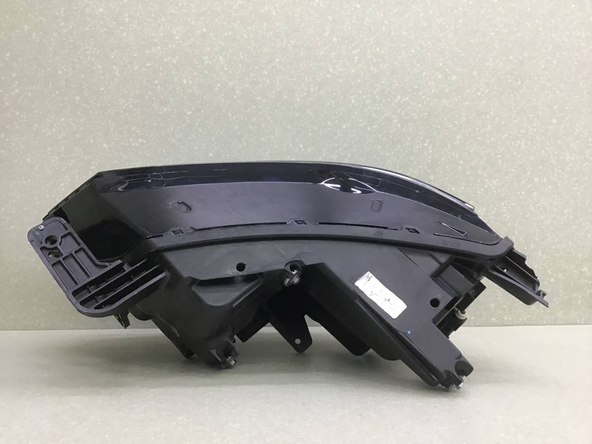 Фара правая Geely Coolray SX11 2018> Фара правая Geely Coolray SX11 2018>