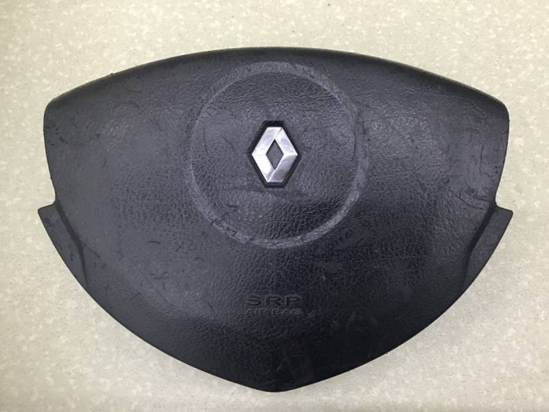 Подушка безопасности в рулевое колесо Renault Clio (2) 1998-2008 Подушка безопасности в рулевое колесо Renault Clio (2) 1998-2008