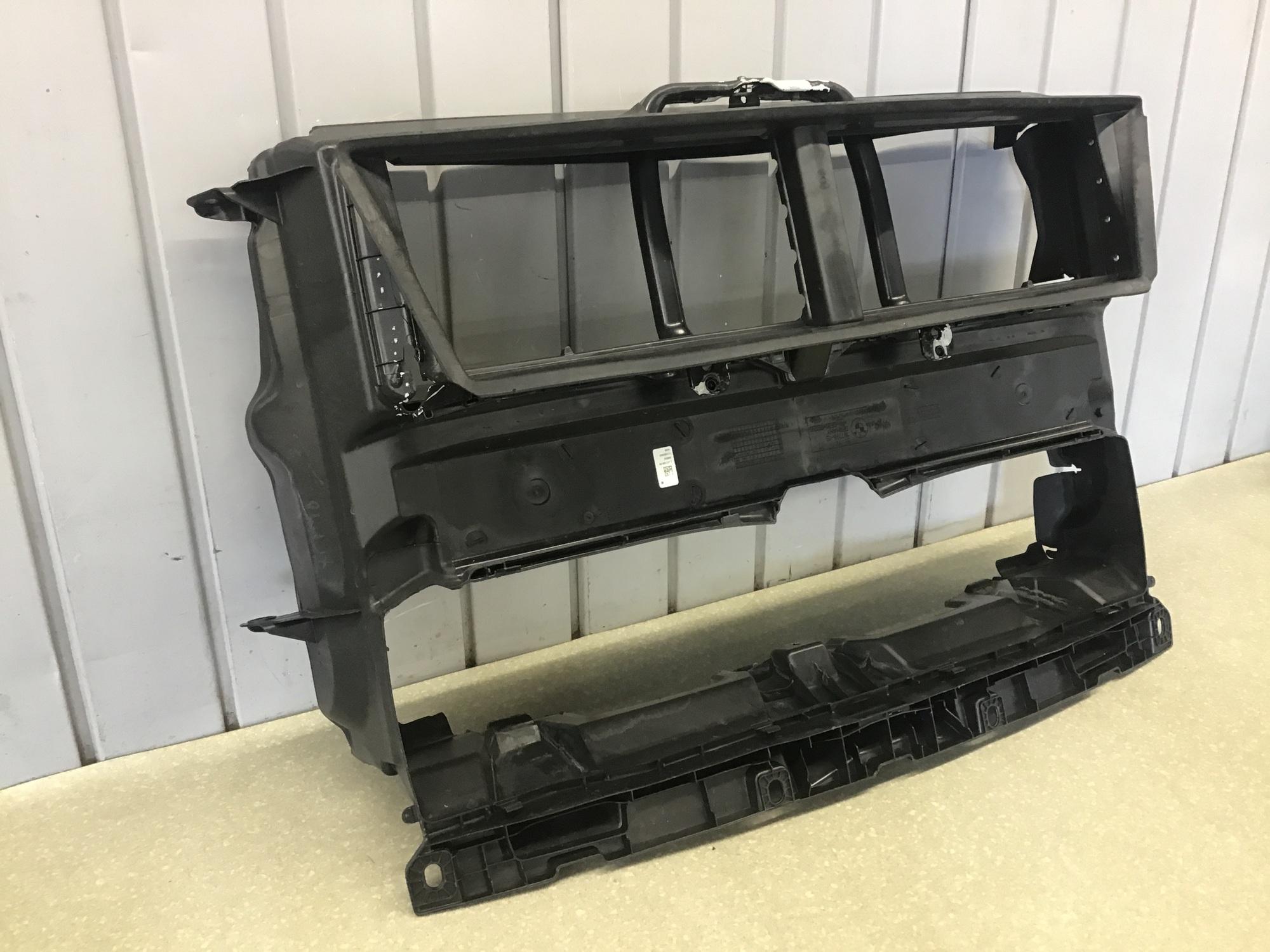 Панель передняя, BMW X1 F48 2014> Панель передняя, BMW X1 F48 2014>