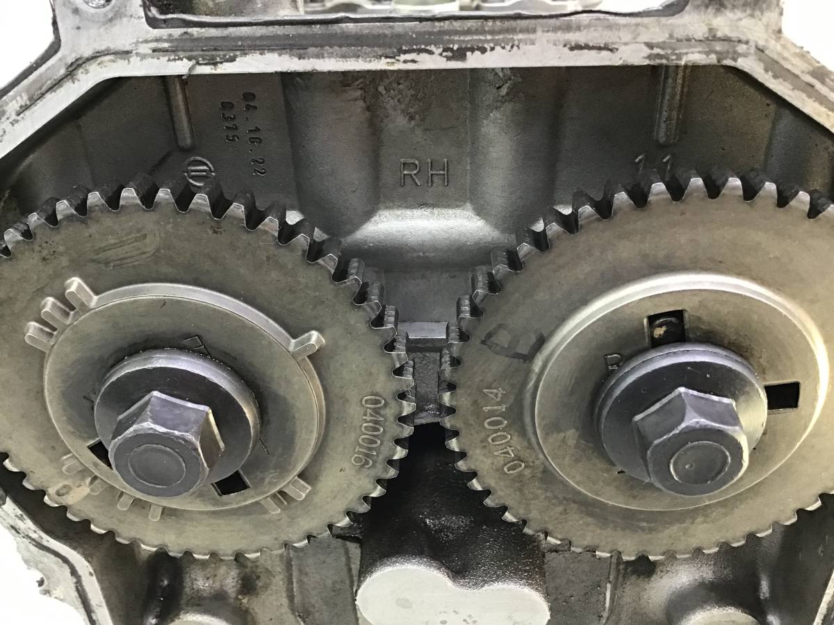 Головка блока цилиндров Infiniti QX56 (JA60) 2004-2010 Головка блока цилиндров Infiniti QX56 (JA60) 2004-2010