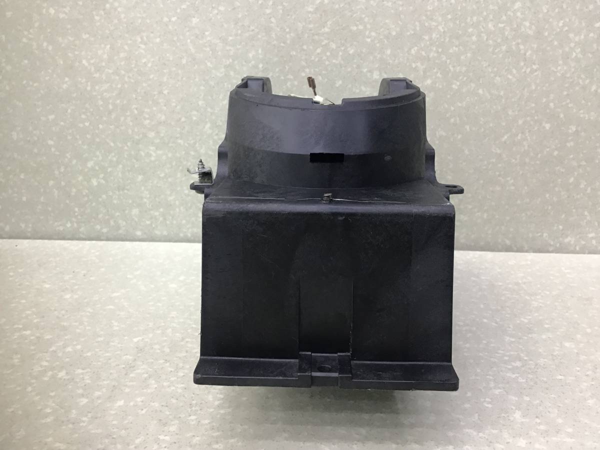 Плафон салонный MAN 4-Serie TGA 2000-2008 Плафон салонный MAN 4-Serie TGA 2000-2008
