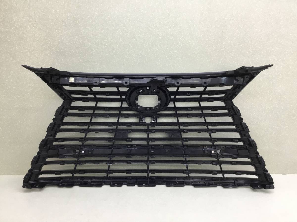 Решетка радиатора Lexus LX600 (VJA300) 2021 - 2022 Решетка радиатора Lexus LX600 (VJA300) 2021 - 2022