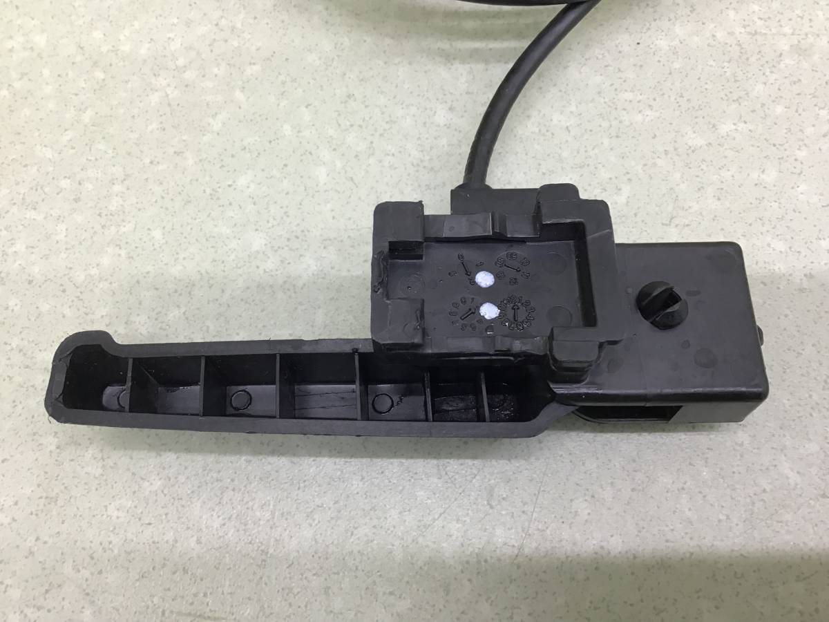 Ручка открывания капота Chevrolet Cruze (J300) 2009-2016 Ручка открывания капота Chevrolet Cruze (J300) 2009-2016