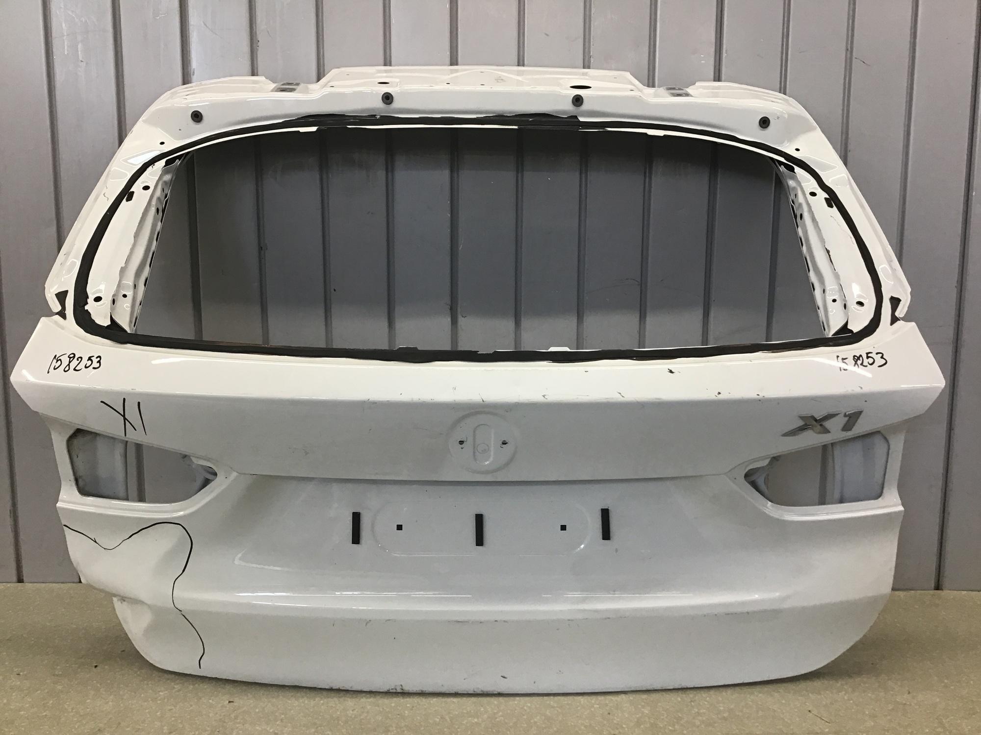 Дверь багажника, BMW X1 F48 2014> Дверь багажника, BMW X1 F48 2014>
