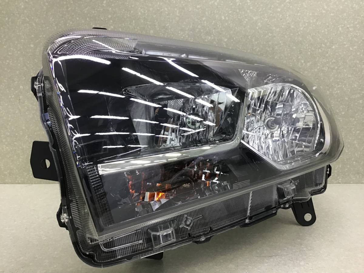 Фара левая Lada XRAY (GAB) 2015-2022 Фара левая Lada XRAY (GAB) 2015-2022