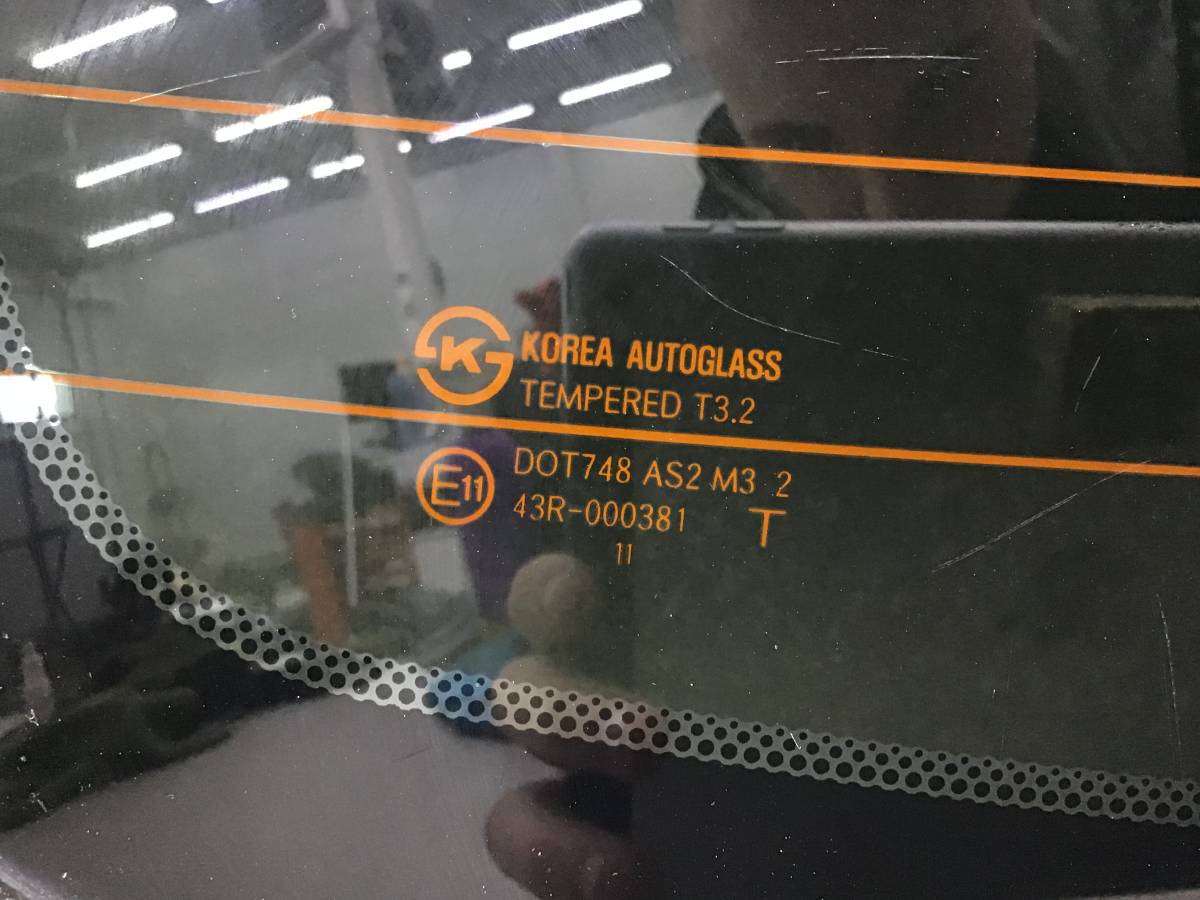 Стекло заднее Hyundai Solaris 1 (RB) 2010-2017 Стекло заднее Hyundai Solaris 1 (RB) 2010-2017