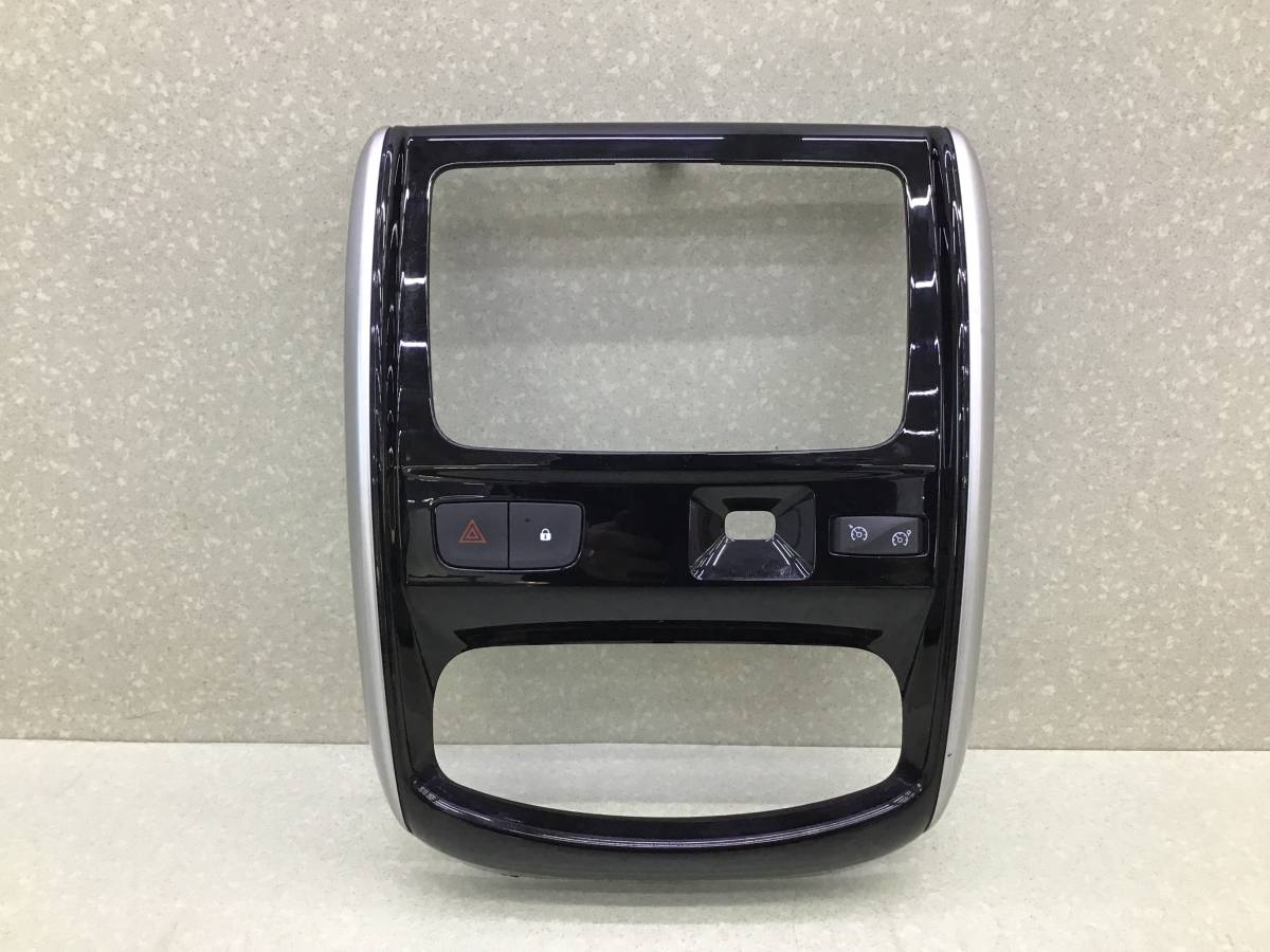 Рамка магнитолы Nissan Terrano 3 (D10) 2014-2022