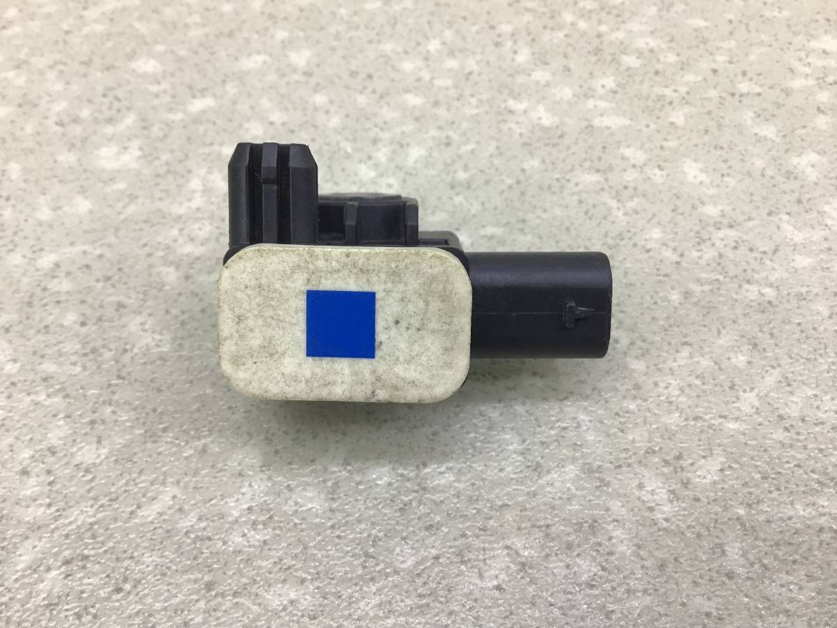 Датчик AIR BAG Volkswagen Amarok 2010> Датчик AIR BAG Volkswagen Amarok 2010>
