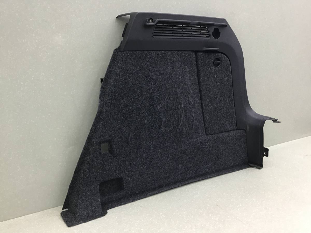 Обшивка багажника Volkswagen Tiguan (5N2) 2011-2016 Обшивка багажника Volkswagen Tiguan (5N2) 2011-2016