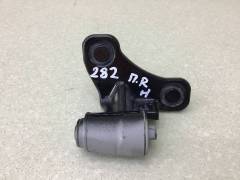 Петля двери передней правой нижняя Mercedes-Benz E-Class (W212) 2009-2016