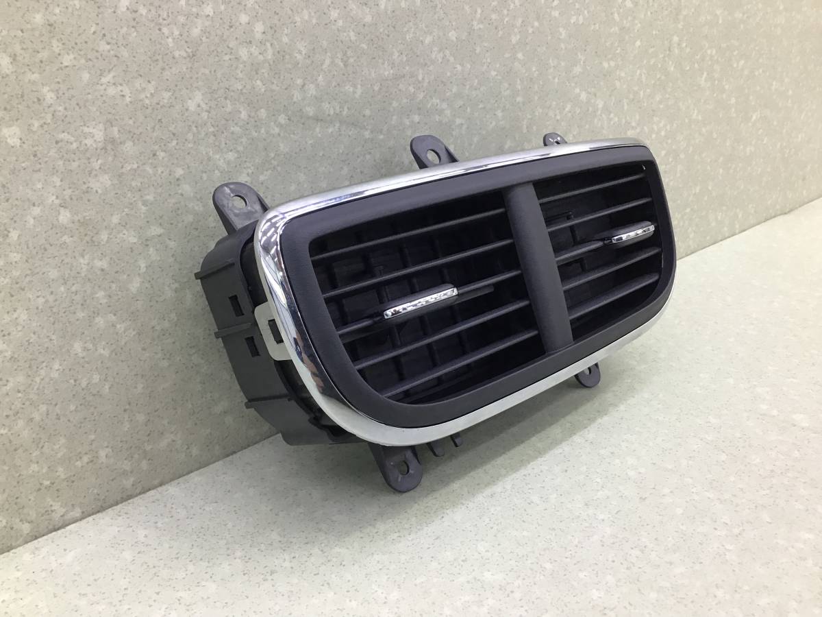 Дефлектор воздушный Nissan Terrano 3 (D10) 2014-2022