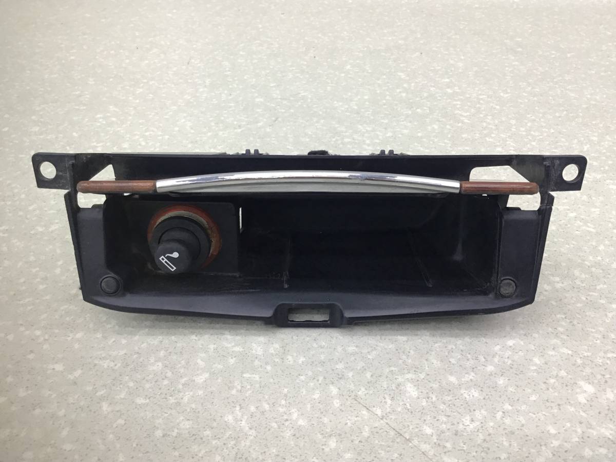 Пепельница передняя Ford Mondeo 4 (BD) 2007-2015 Пепельница передняя Ford Mondeo 4 (BD) 2007-2015