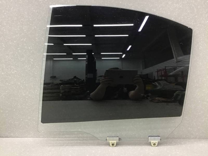 Стекло двери задней левой Nissan Almera Classic (B10) 2006-2013