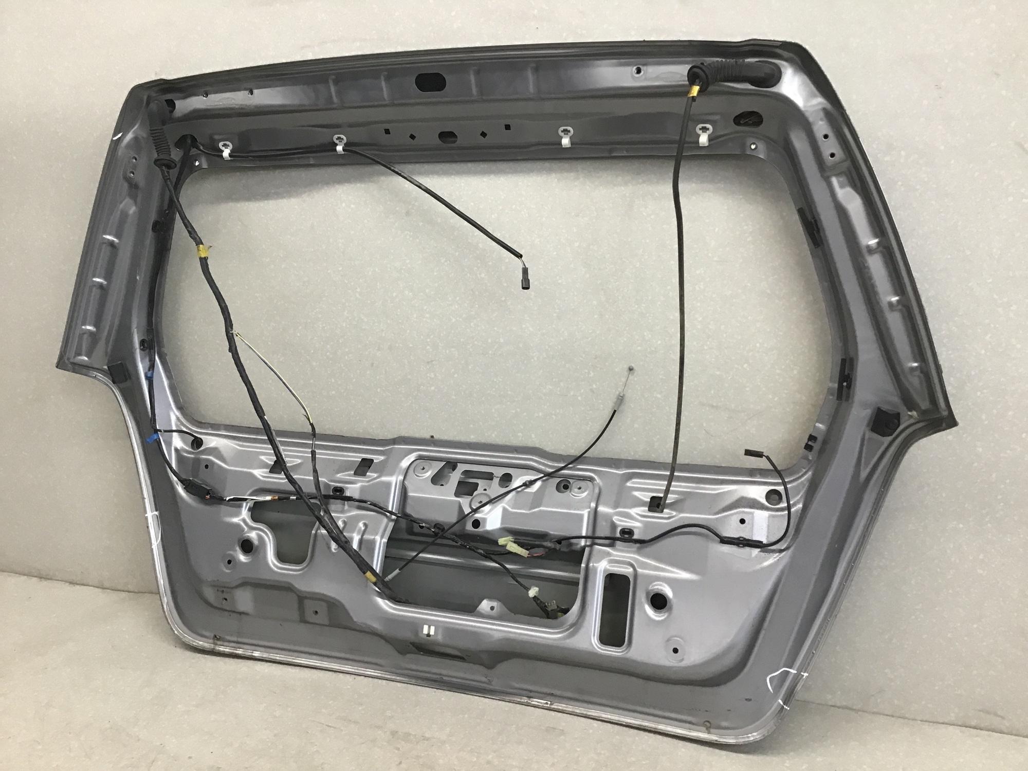 Дверь багажника, Subaru Forester (S11) 2002-2007 Дверь багажника, Subaru Forester (S11) 2002-2007