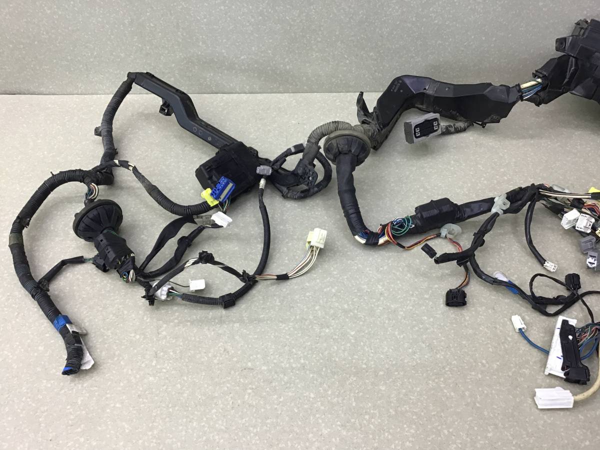 Проводка двс Toyota Corolla (ZZE150) 2006-2013 Проводка двс Toyota Corolla (ZZE150) 2006-2013