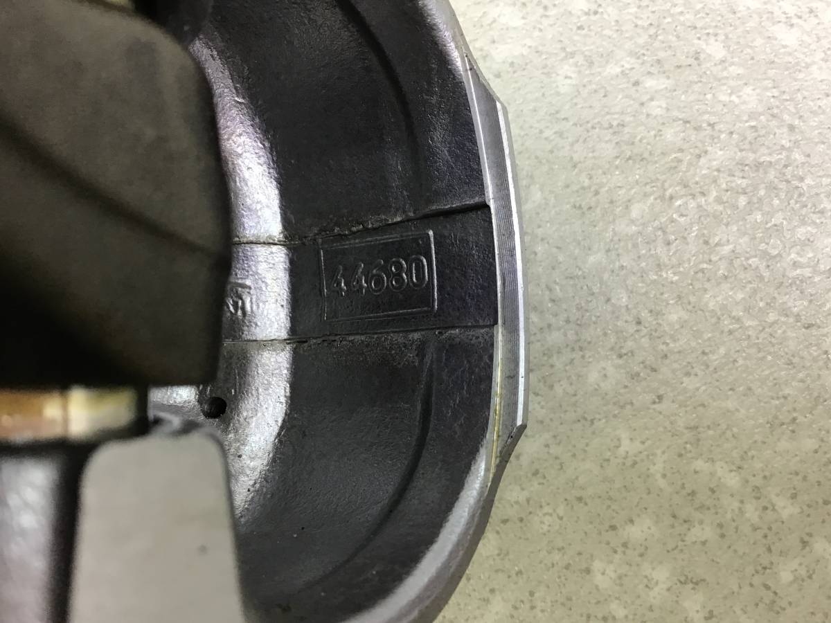 Поршень с шатуном Infiniti QX56 (JA60) 2004-2010 Поршень с шатуном Infiniti QX56 (JA60) 2004-2010