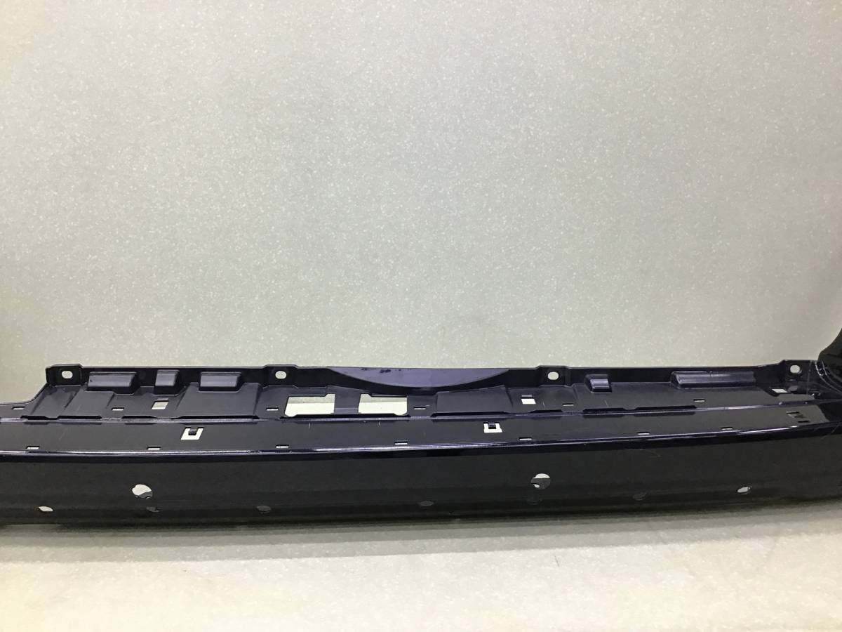 Бампер задний Toyota Land Cruiser 11 (VDJ200) 2007-2021 Бампер задний Toyota Land Cruiser 11 (VDJ200) 2007-2021