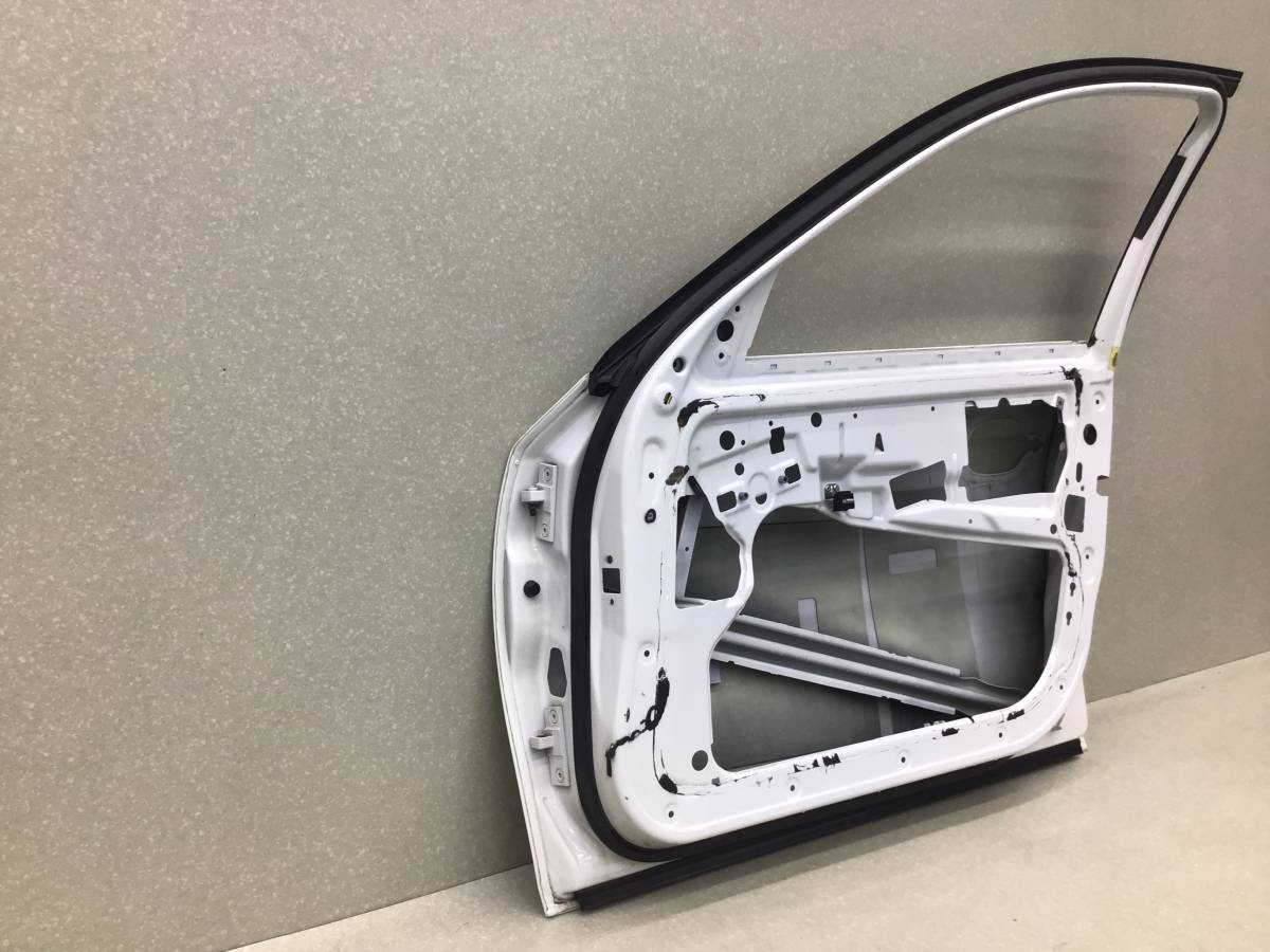 Дверь передняя правая BMW 5-series E60/E61 2003-2009 Дверь передняя правая BMW 5-series E60/E61 2003-2009