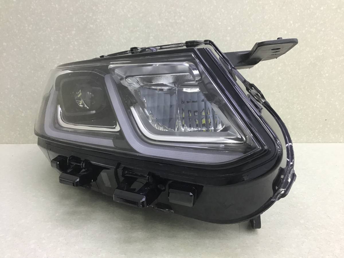 Фара правая Geely Coolray SX11 2018> Фара правая Geely Coolray SX11 2018>