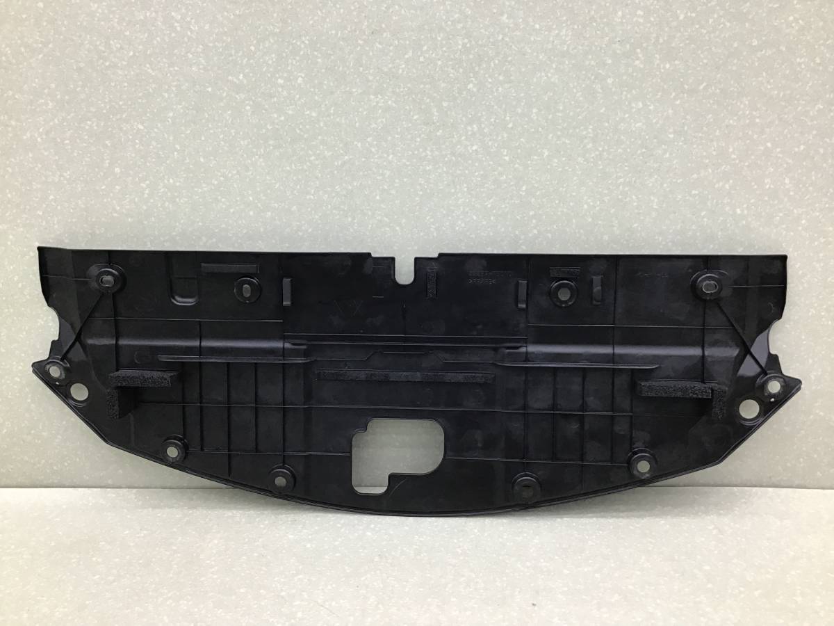 Кожух замка капота Lexus NX 200 (ZGZ10) 2014-2021 Кожух замка капота Lexus NX 200 (ZGZ10) 2014-2021