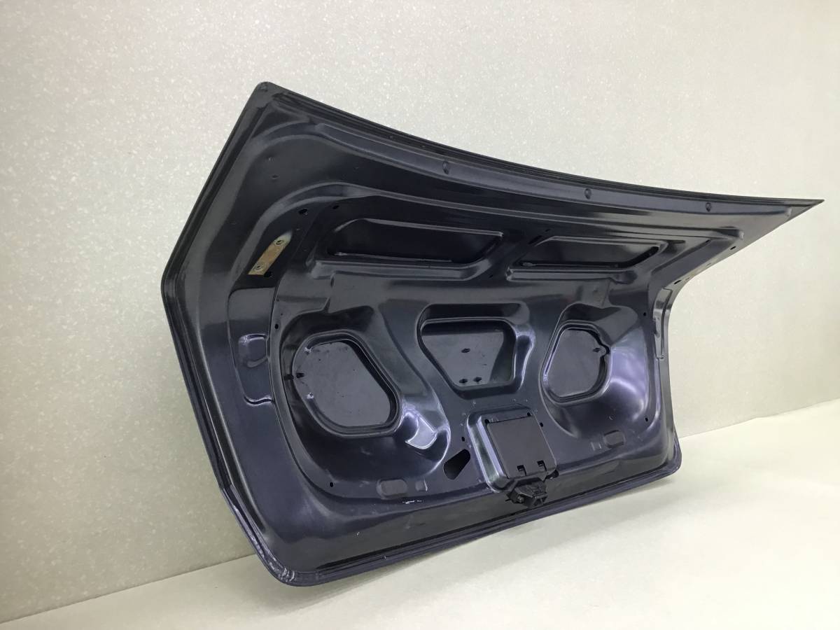 Крышка багажника Renault Logan (1) 2005-2014 Крышка багажника Renault Logan (1) 2005-2014