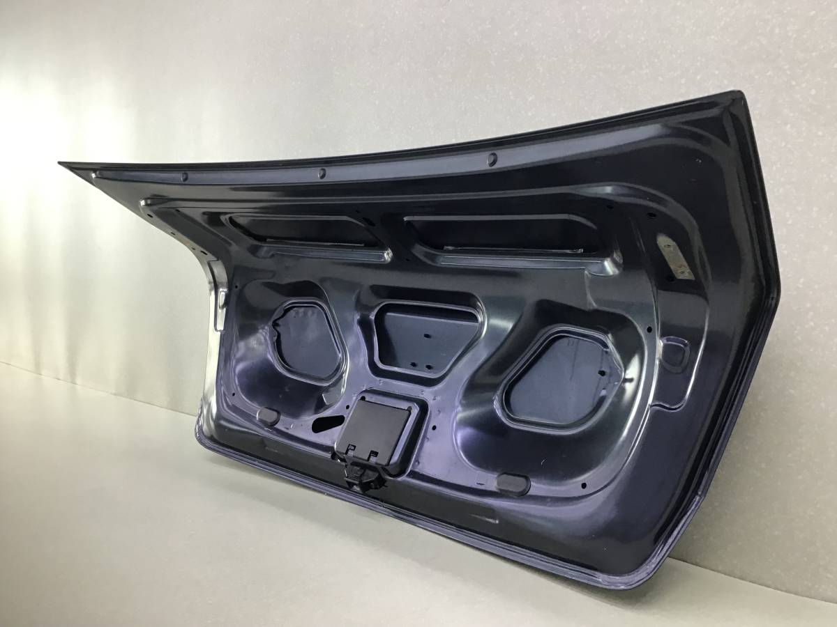Крышка багажника Renault Logan (1) 2005-2014 Крышка багажника Renault Logan (1) 2005-2014