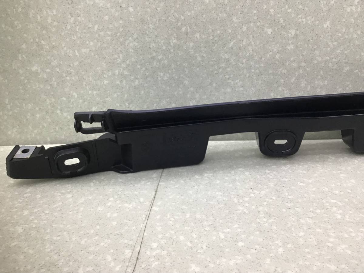 Кронштейн заднего бампера BMW X3 E83 2004-2010