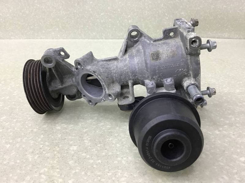 Насос водяной (помпа) Mercedes-Benz GLA-Class (X156) 2014> Насос водяной (помпа) Mercedes-Benz GLA-Class (X156) 2014>