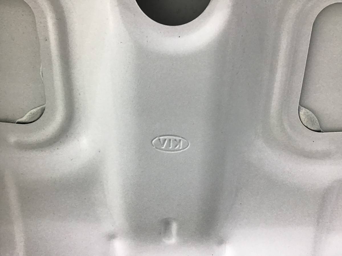 Крышка багажника Kia Cerato 3 (YD) 2013-2020 Крышка багажника Kia Cerato 3 (YD) 2013-2020