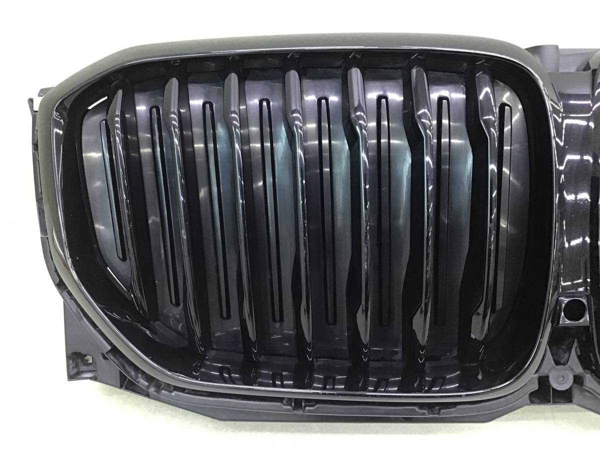 Решетка радиатора BMW X5 G05 2018> Решетка радиатора BMW X5 G05 2018>