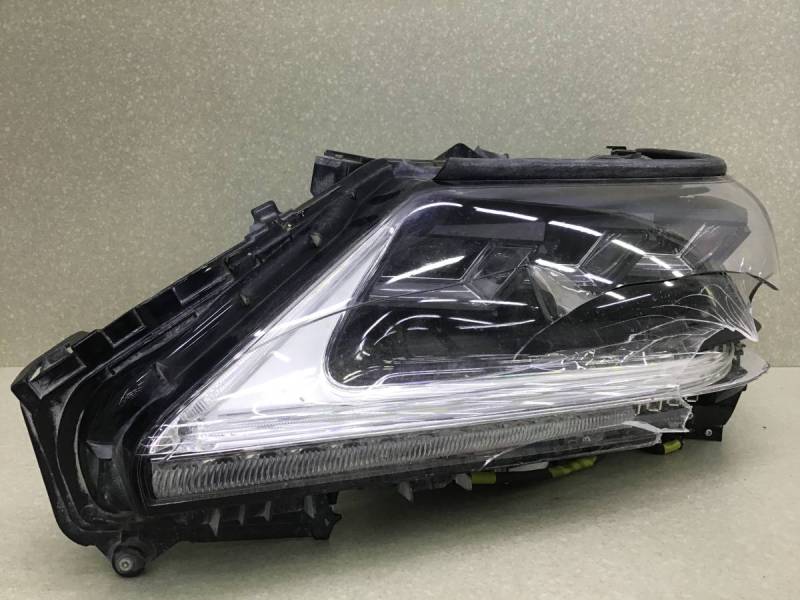 Фара левая Lexus LX450D /570 (VDJ201) 2015-2022 Фара левая Lexus LX450D /570 (VDJ201) 2015-2022