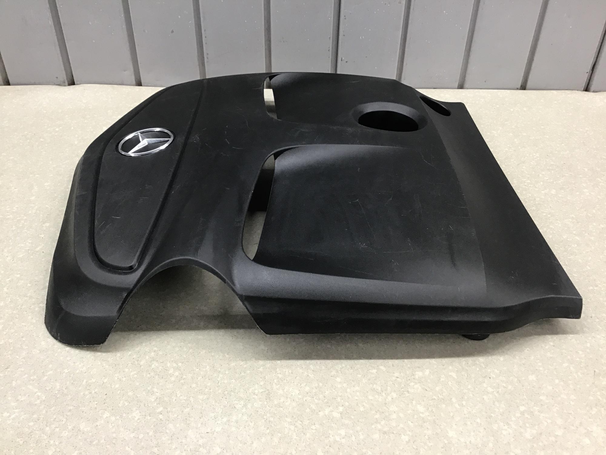 Накладка декоративная, Mercedes Benz CLA-klasse C117 2013-2019 Накладка декоративная, Mercedes Benz CLA-klasse C117 2013-2019