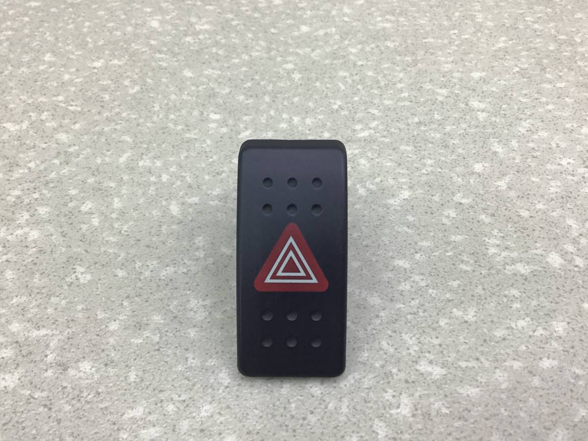 Кнопка аварийной сигнализации Suzuki SX4 (YB21S) 2006-2016