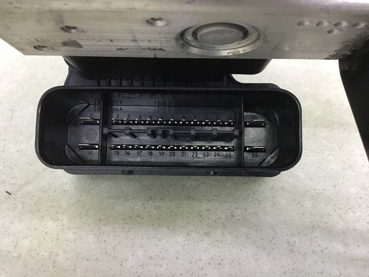 Блок ABS (насос) Ford Focus 3 (CB8) 2011-2019 Блок ABS (насос) Ford Focus 3 (CB8) 2011-2019