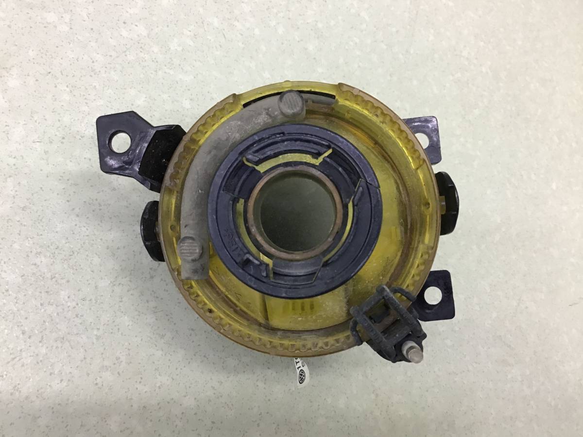 Фара противотуманная левая Volkswagen Golf 5 (1K) 2003-2009