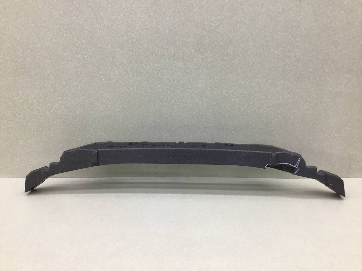 Наполнитель переднего бампера Toyota Rav 4 (XA50) 2018>