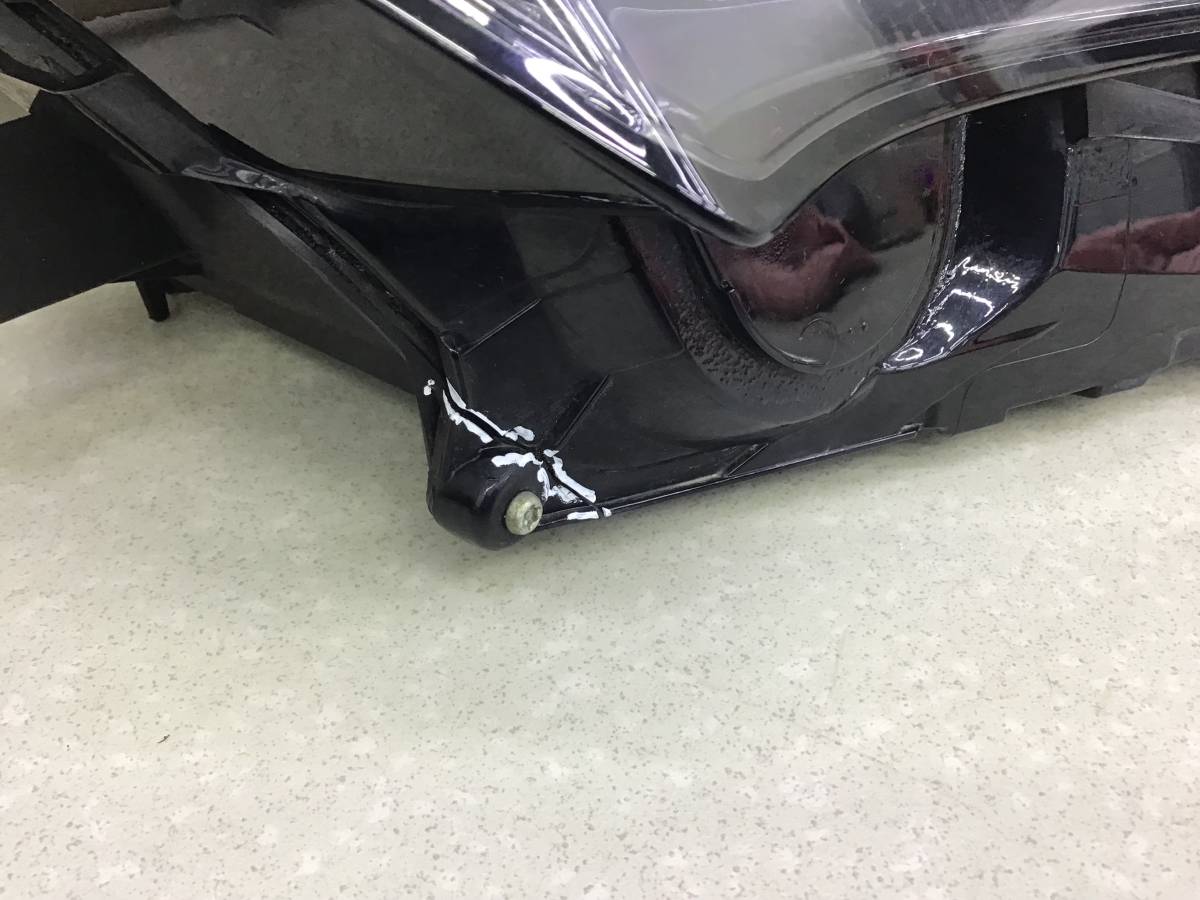 Фара правая Lexus NX 200 (ZGZ10) 2014-2021 Фара правая Lexus NX 200 (ZGZ10) 2014-2021
