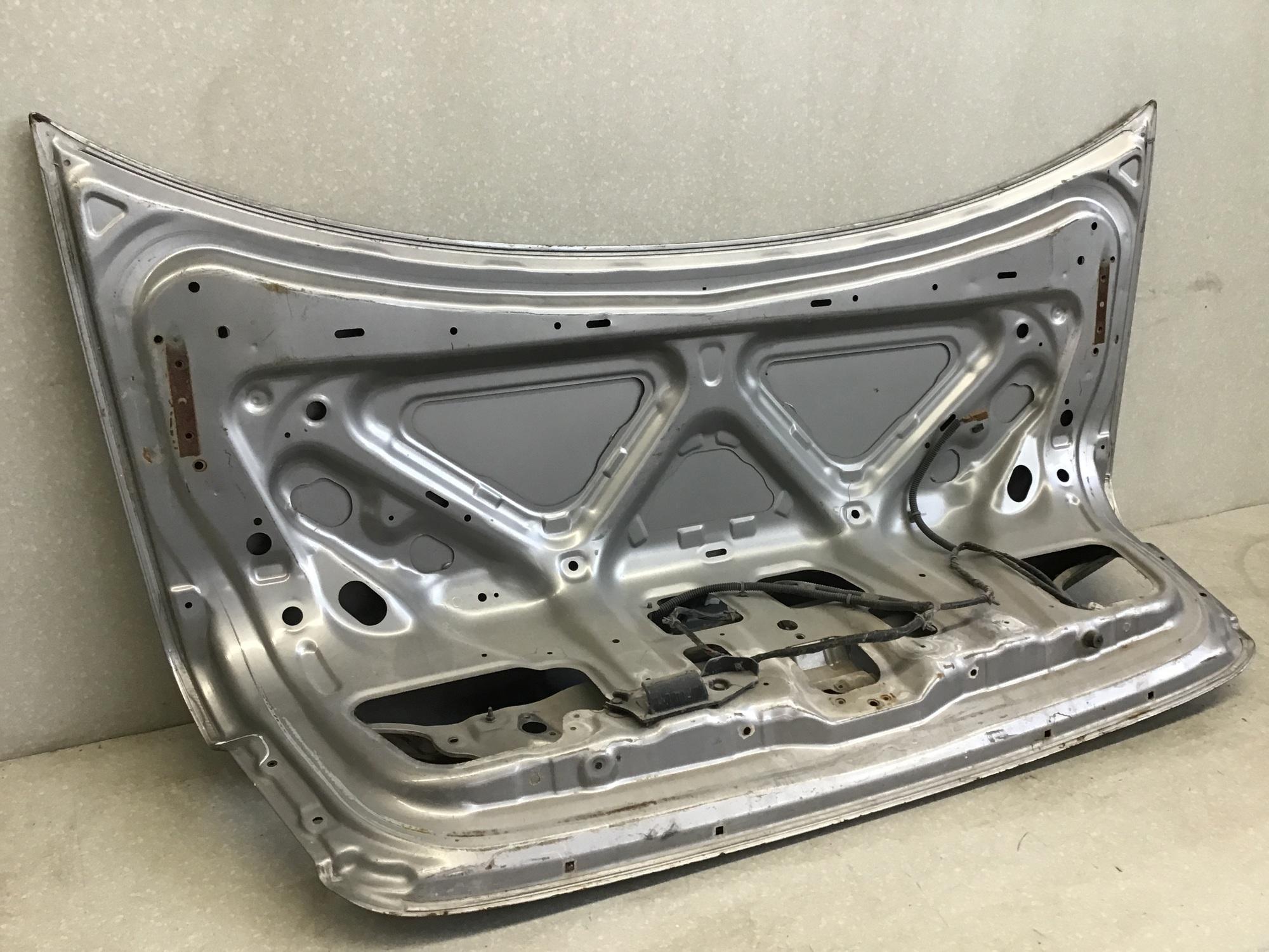 Крышка багажника, Nissan Maxima (A33) 2000-2005 Крышка багажника, Nissan Maxima (A33) 2000-2005