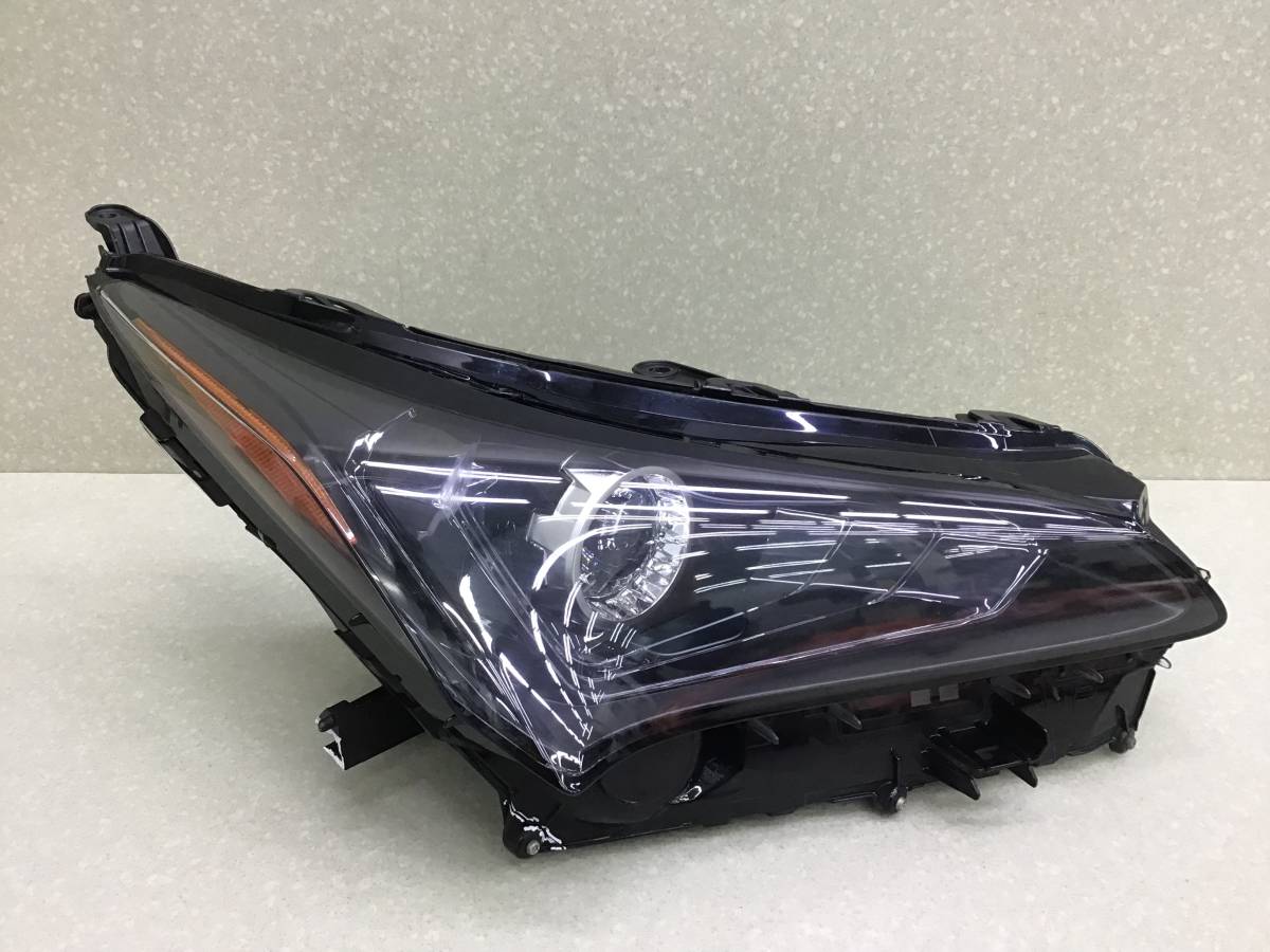 Фара правая Lexus NX 200 (ZGZ10) 2014-2021 Фара правая Lexus NX 200 (ZGZ10) 2014-2021