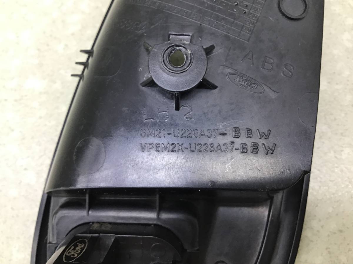Кнопка стеклоподъемника Ford S-MAX (WS) 2006-2015 Кнопка стеклоподъемника Ford S-MAX (WS) 2006-2015
