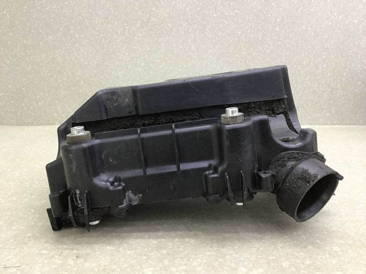 Корпус воздушного фильтра Volkswagen Touran (1T3) 2010-2015 Корпус воздушного фильтра Volkswagen Touran (1T3) 2010-2015