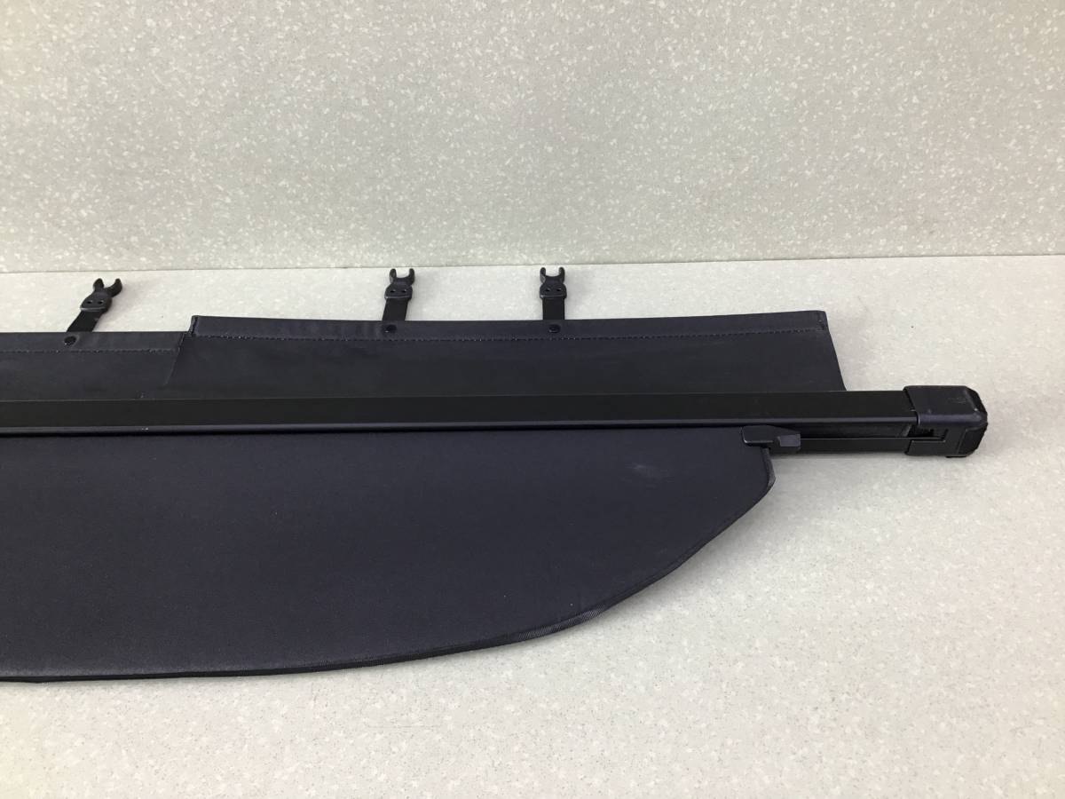 Шторка багажника Toyota Rav 4 (A40) 2013> Шторка багажника Toyota Rav 4 (A40) 2013>