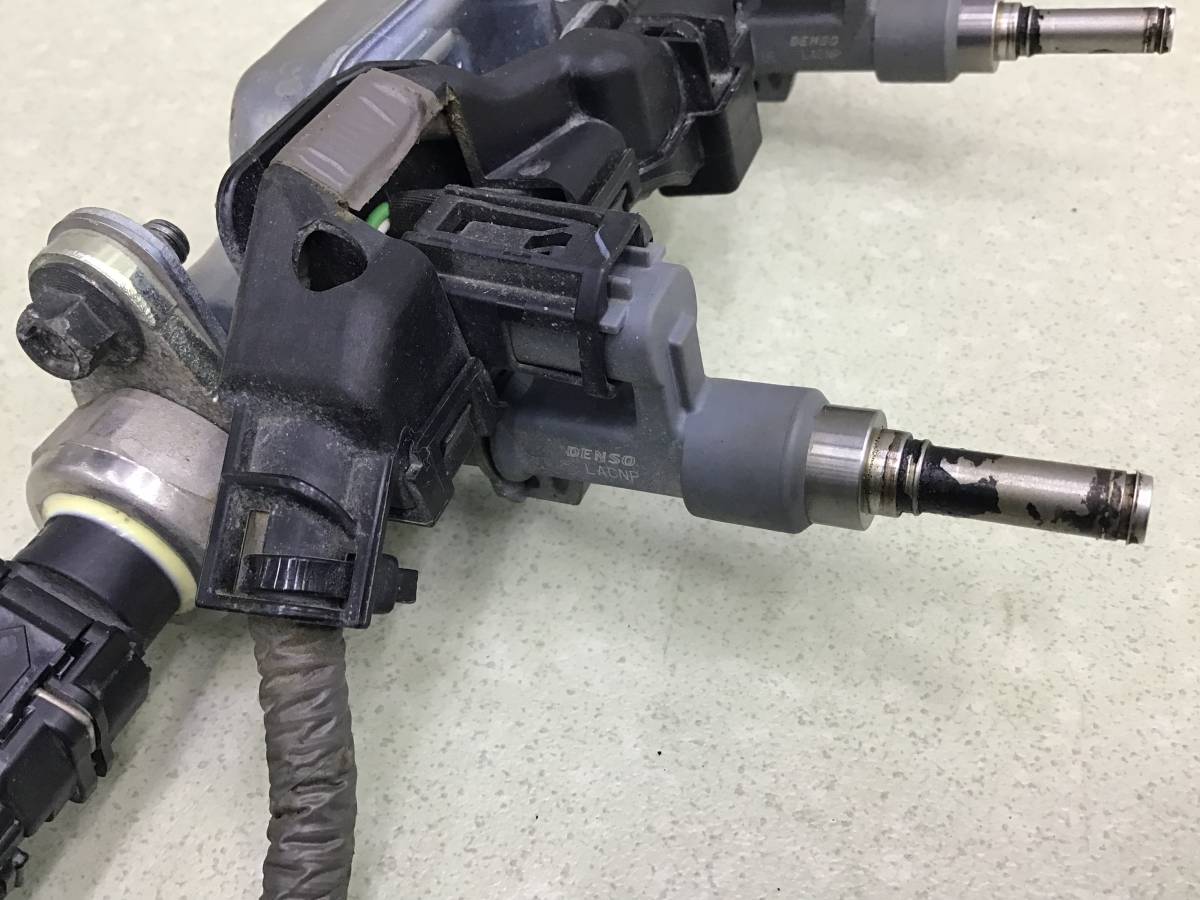 Рейка топливная (рампа) Toyota Land Cruiser (J300) 2021>