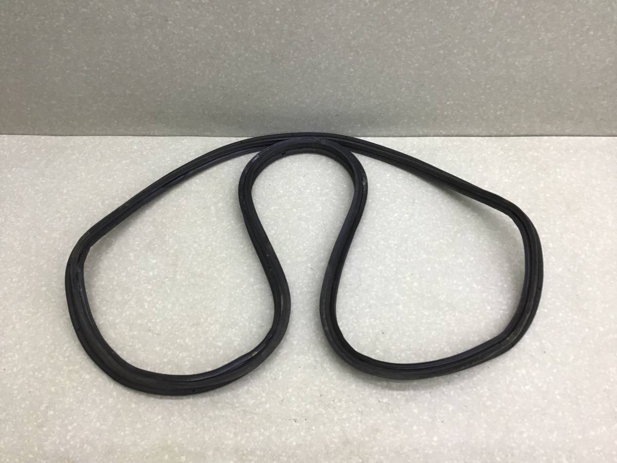 Уплотнитель багажника Lexus GS 300/400/430 (GRS190) 2005-2012 Уплотнитель багажника Lexus GS 300/400/430 (GRS190) 2005-2012