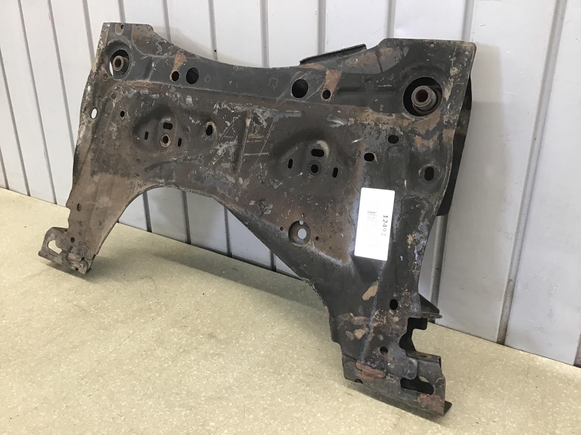 Балка под ДВС Nissan Note (E11) 2006-2013 Балка под ДВС Nissan Note (E11) 2006-2013