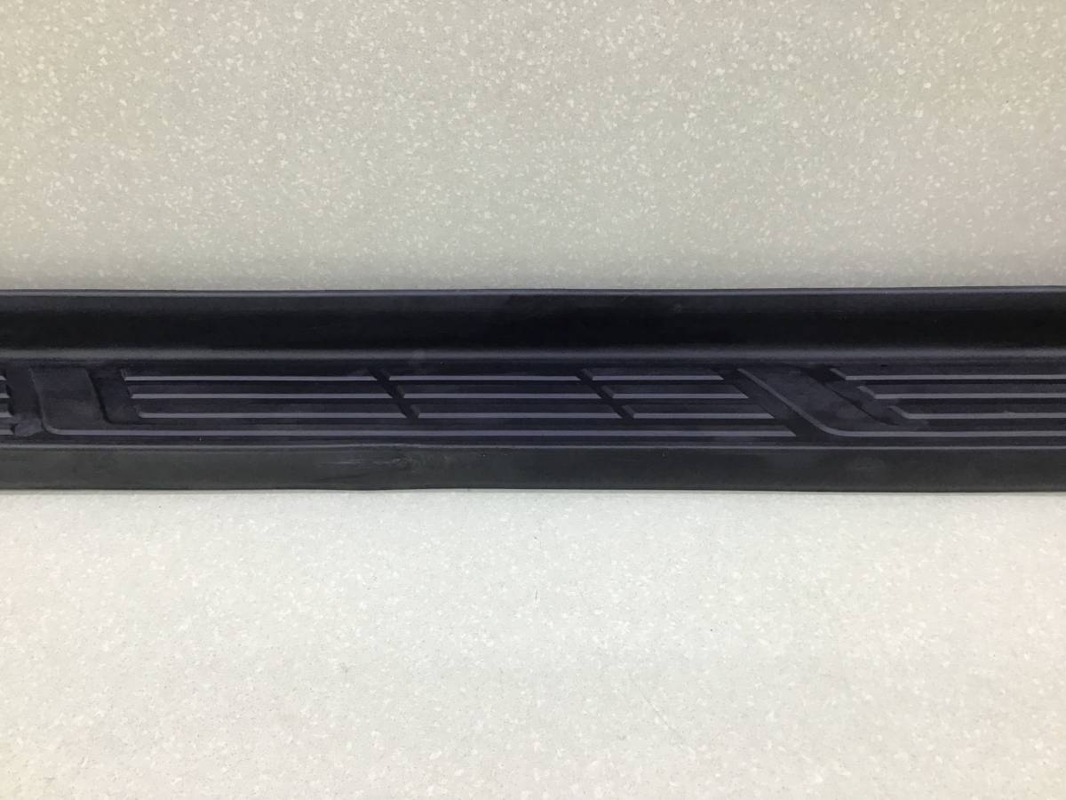 Подножка левая Toyota Hilux (GUN125L, GUN126L, TGN126) 2015-н.в.